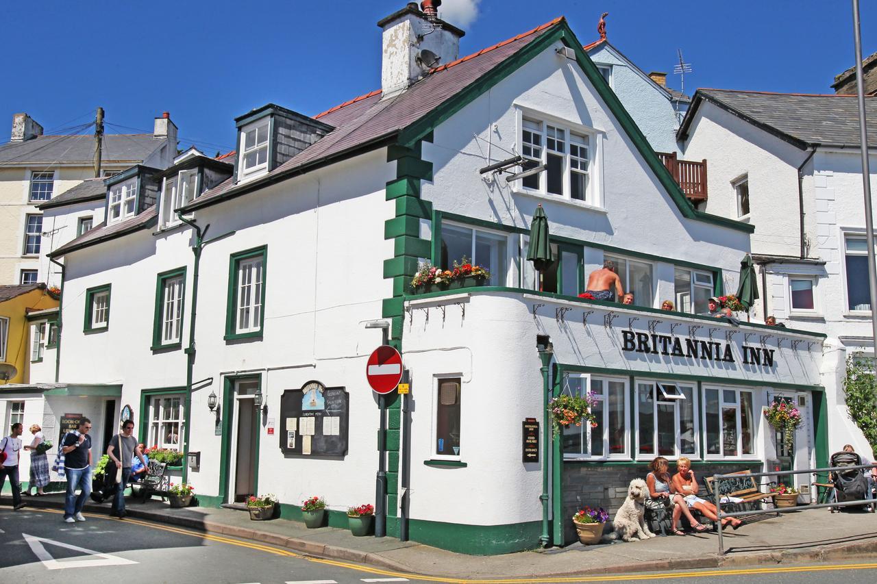 The Britannia Coaching Inn Aberdyfi Exterior photo